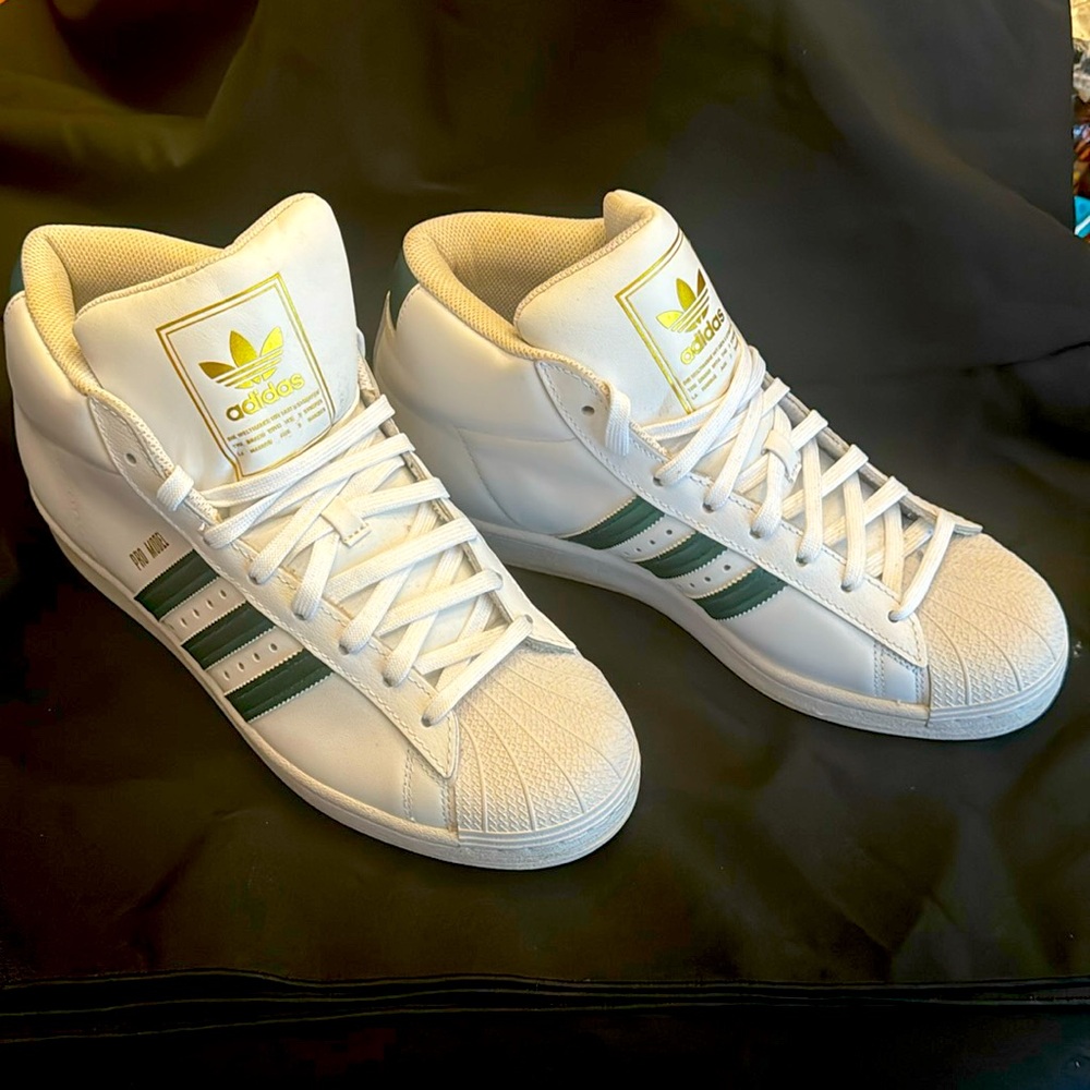 ADIDAS Men’s Shell Toe Hip Top Sneakers